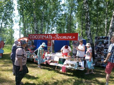 На родине поэта-земляка