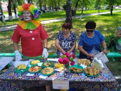 С Троицей и вкусными блинами!