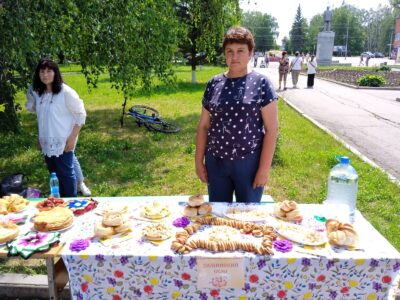 С Троицей и вкусными блинами!