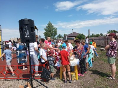 Детская площадка - подарок для всей семьи