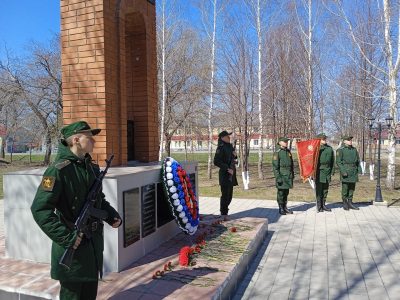 Чернобыльской весне забвенья нет…