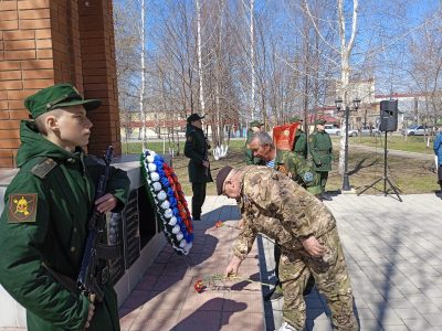 Чернобыльской весне забвенья нет…